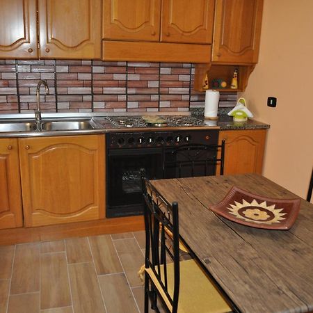 Fagnano Castello B&B Arena Family מראה חיצוני תמונה